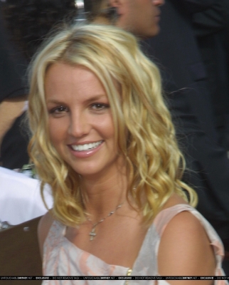 001_285029.jpg