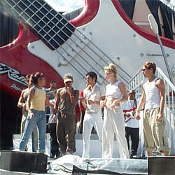 01.jpg