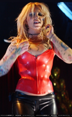 03.jpg