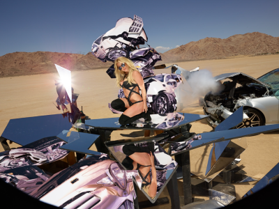 Britney-Online_net-BS251.png