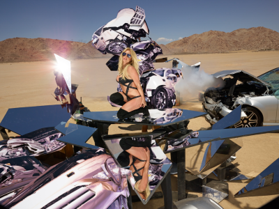 Britney-Online_net-BS252.png