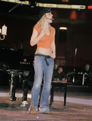 03.jpg